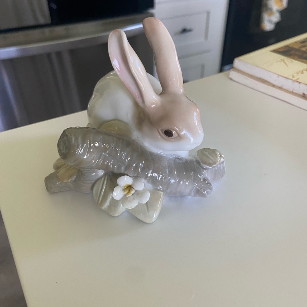 Vintage 1983 Ceramic Rabbit Figurine on Log